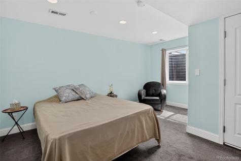 12850 Roslyn Street Thornton CO 80602