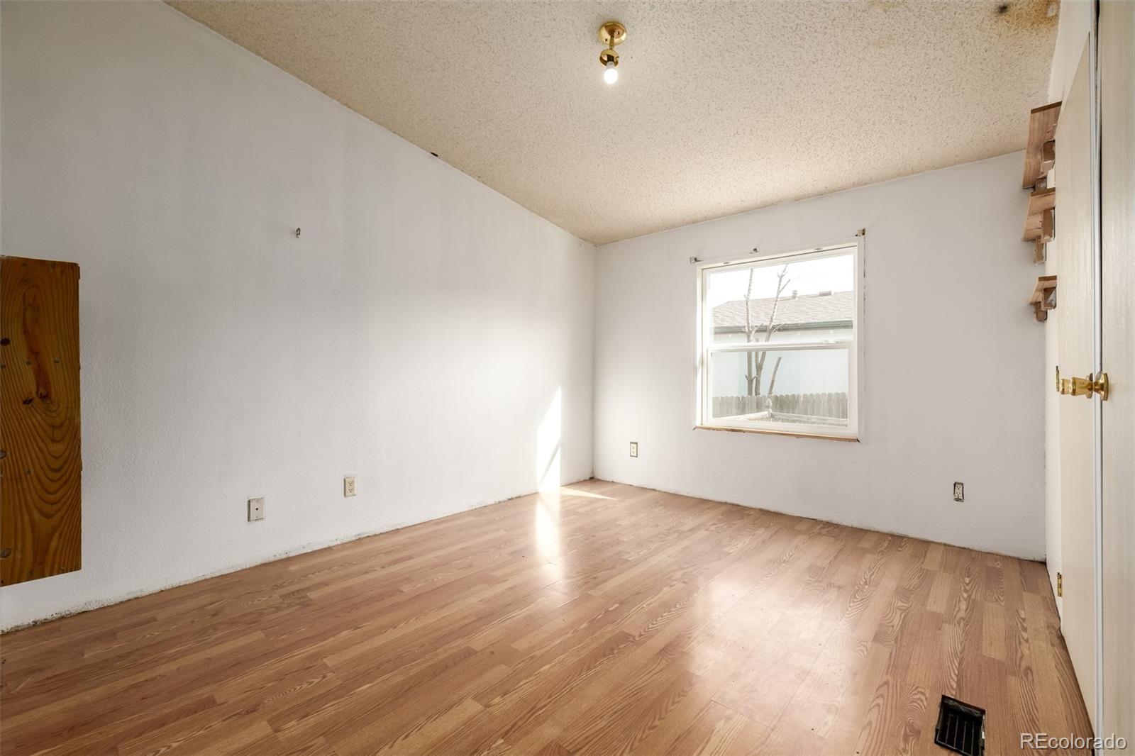 9088 Fontaine Street Denver CO 80260