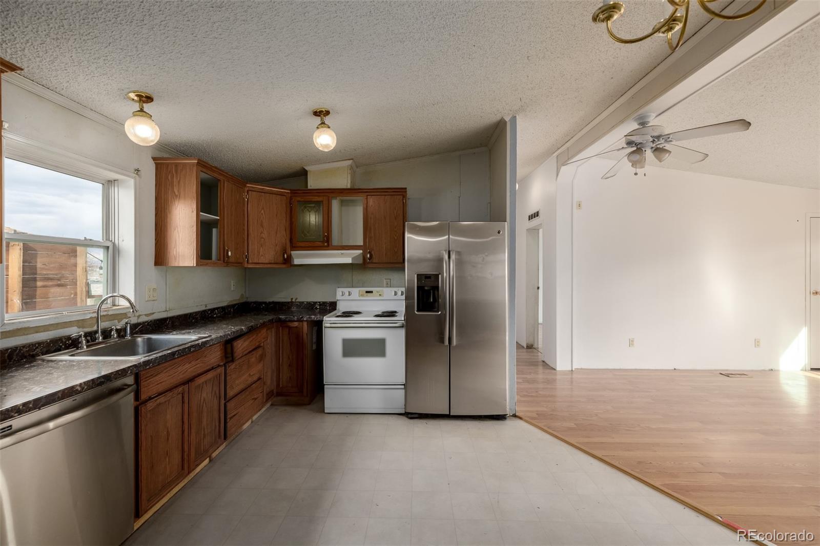 9088 Fontaine Street Denver CO 80260