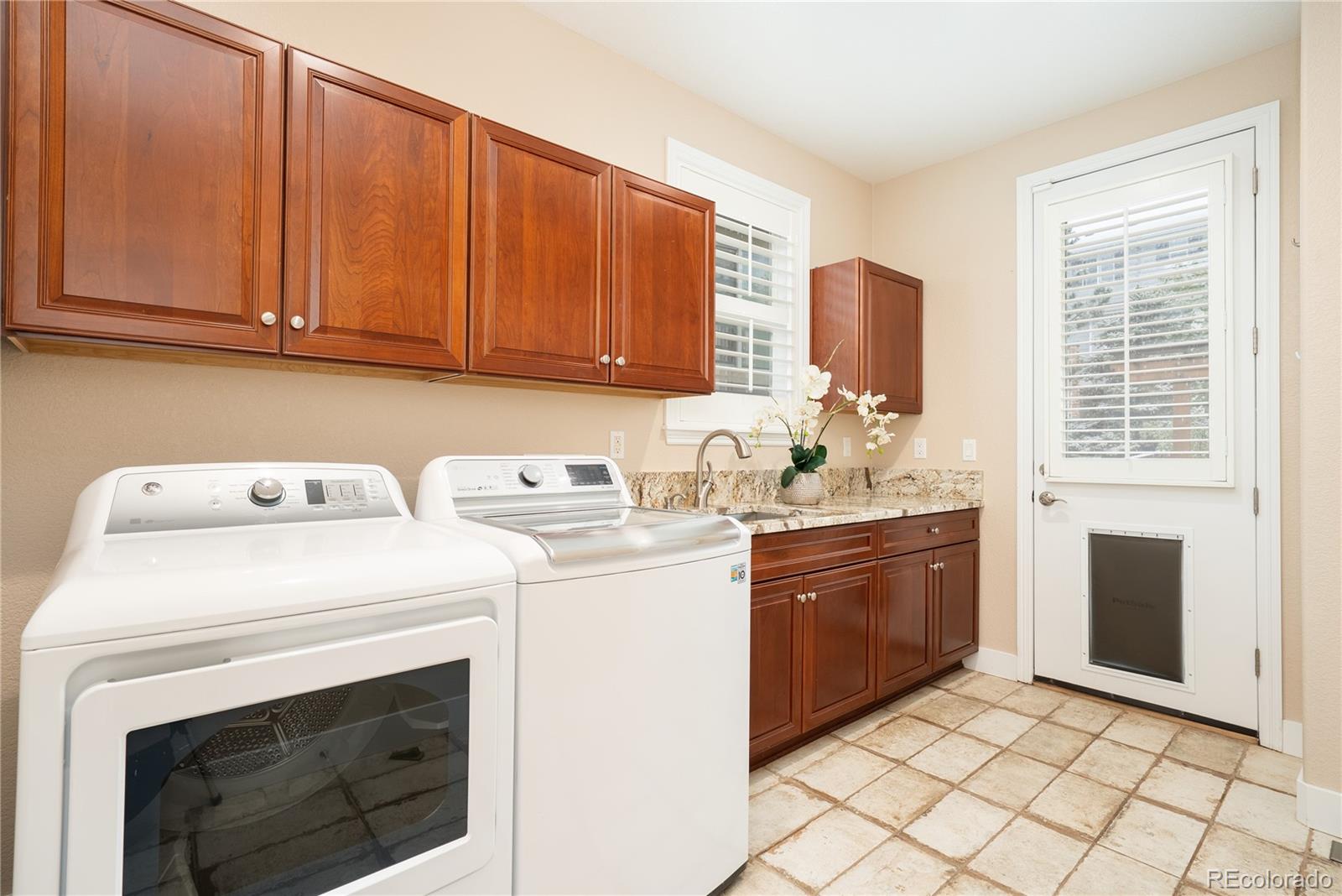 10960 Glengate Circle Highlands Ranch CO 80130