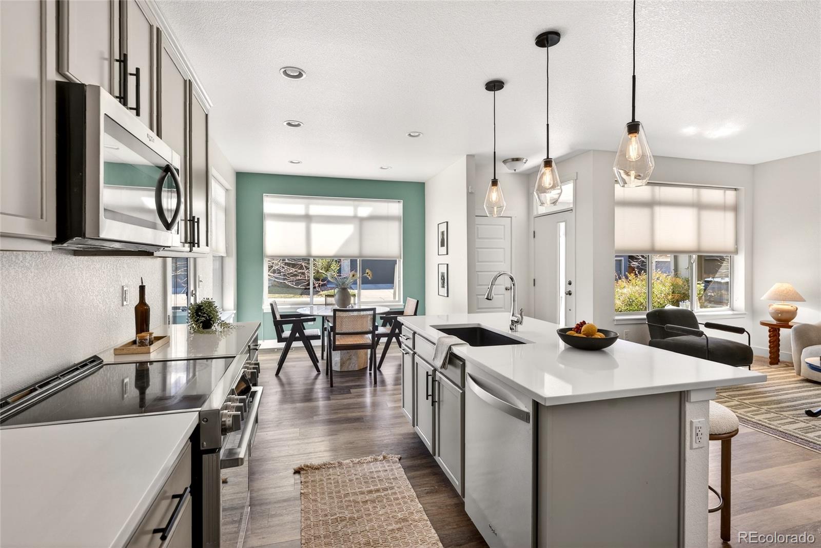6893 Canosa Denver CO 80221