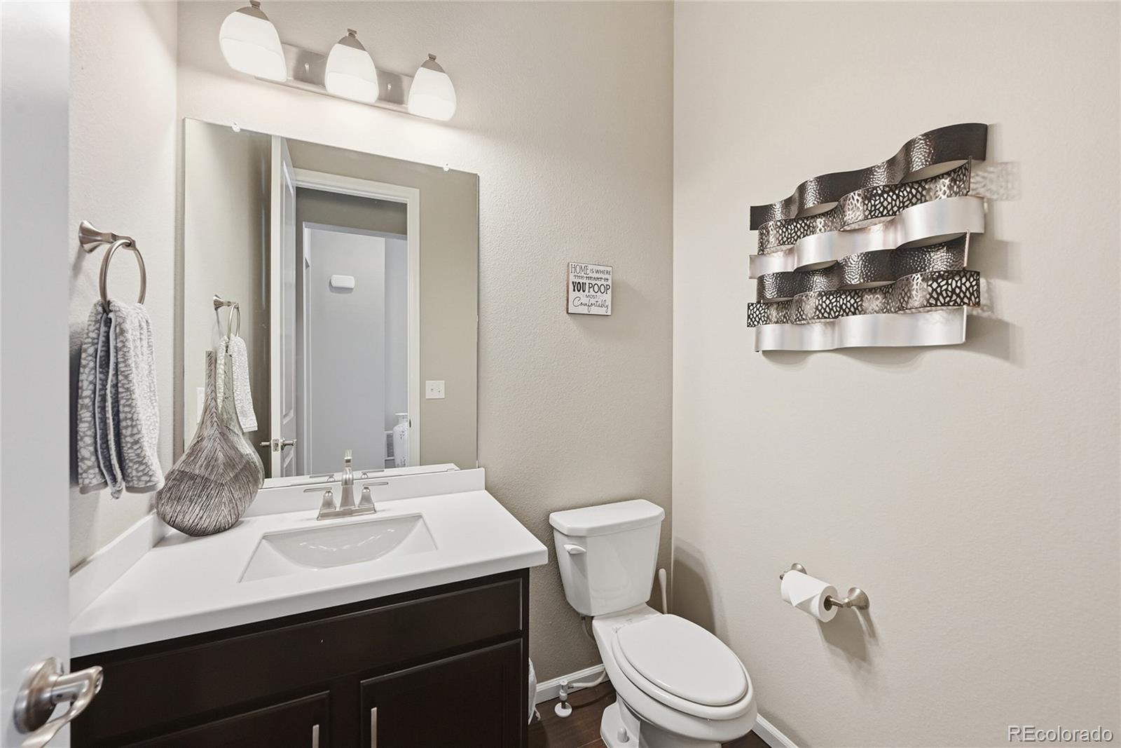 6449 Village Lane Centennial CO 80111