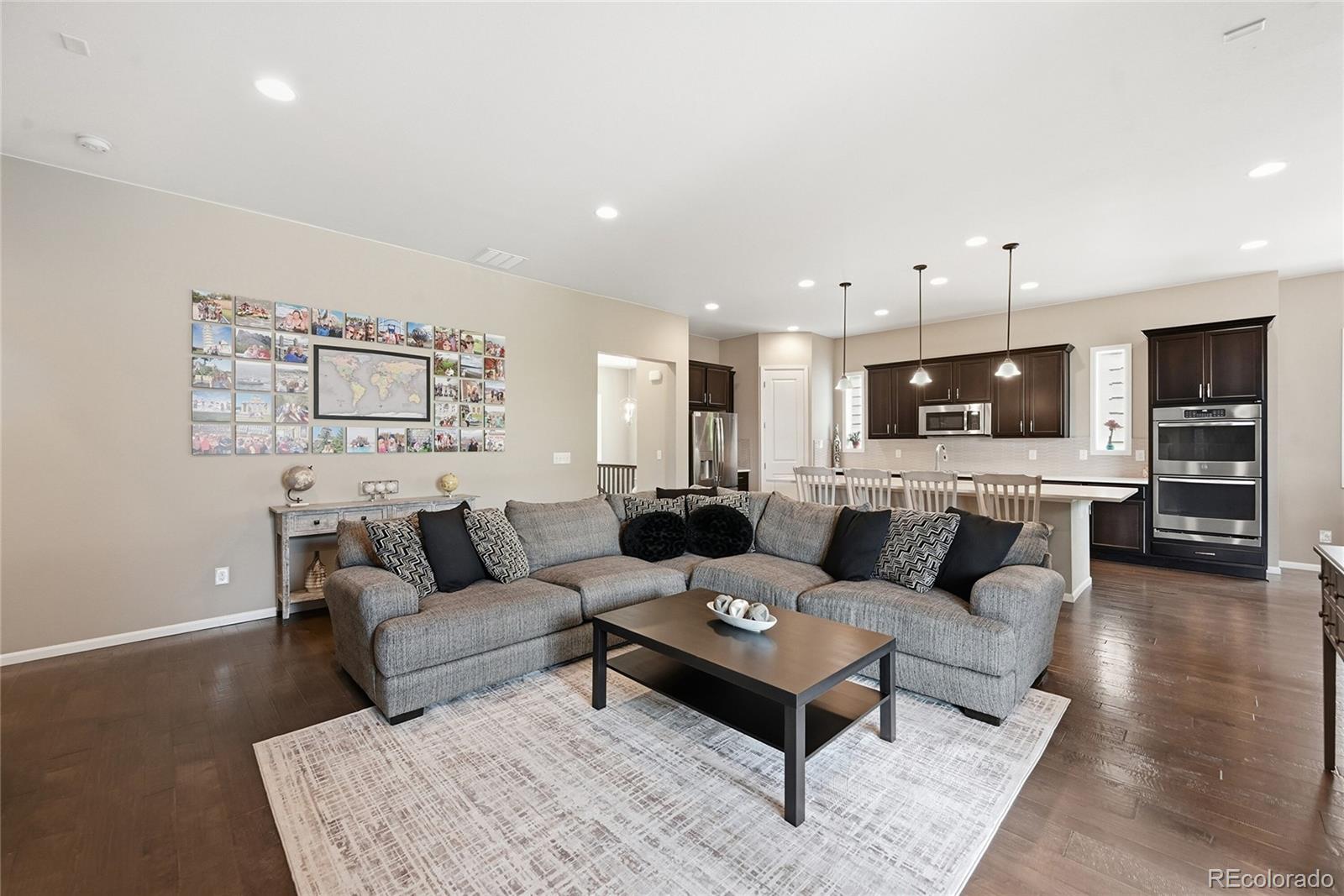 6449 Village Lane Centennial CO 80111