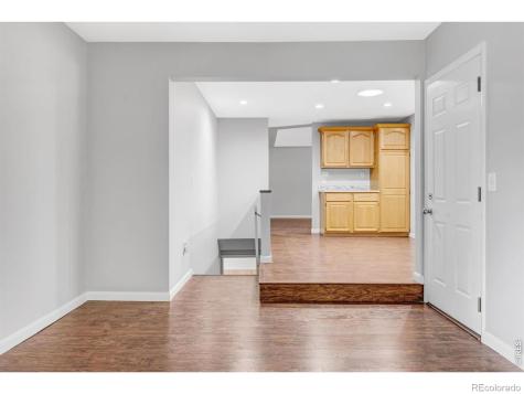 991 S Holland Court Lakewood CO 80226
