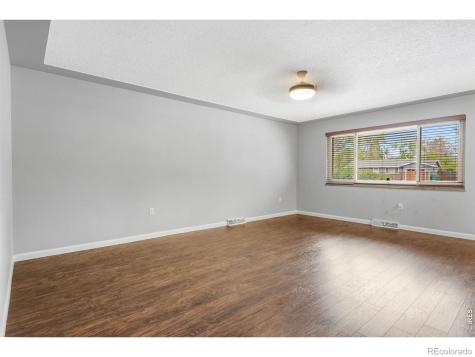 991 S Holland Court Lakewood CO 80226