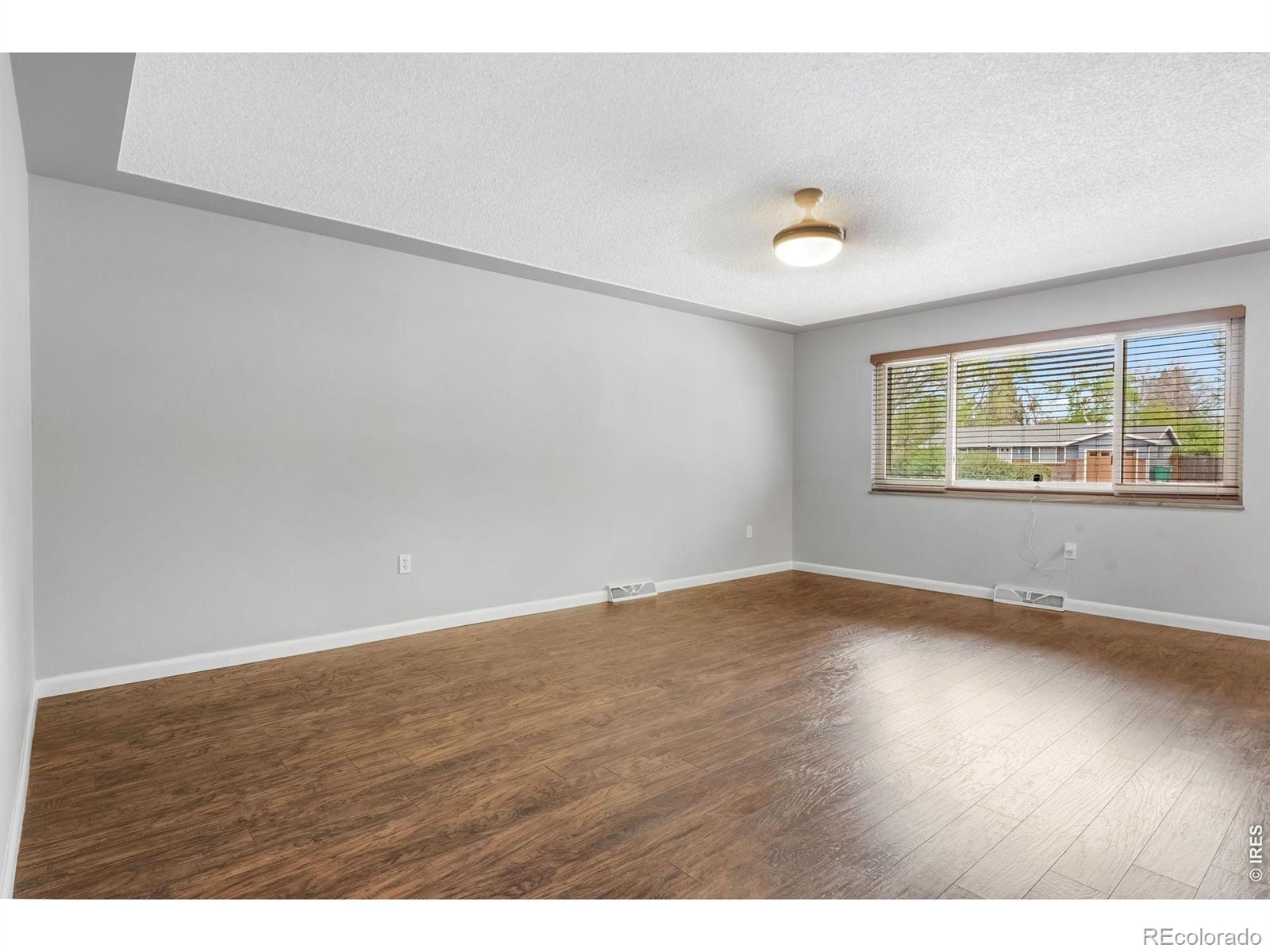 991 S Holland Court Lakewood CO 80226