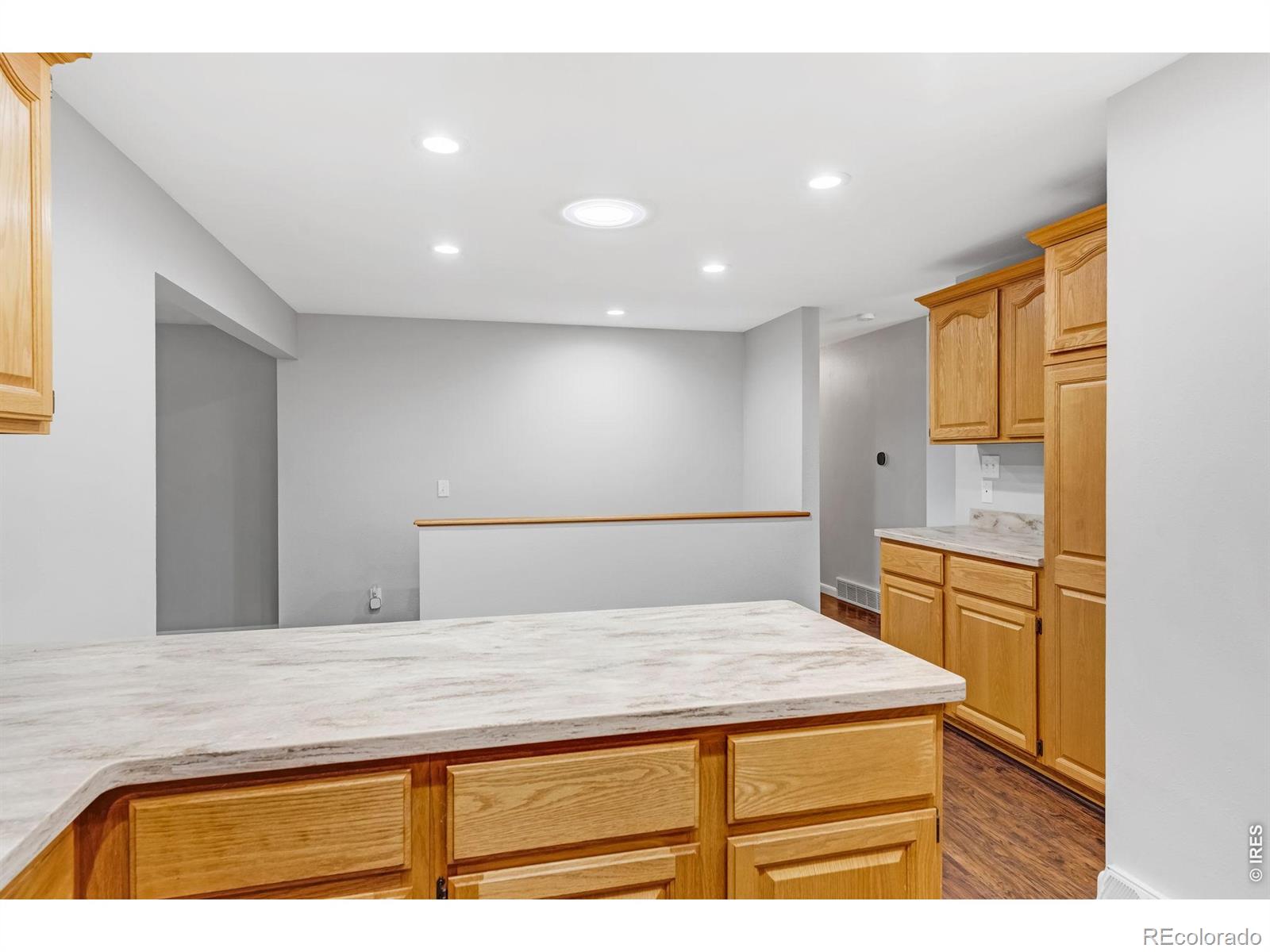991 S Holland Court Lakewood CO 80226