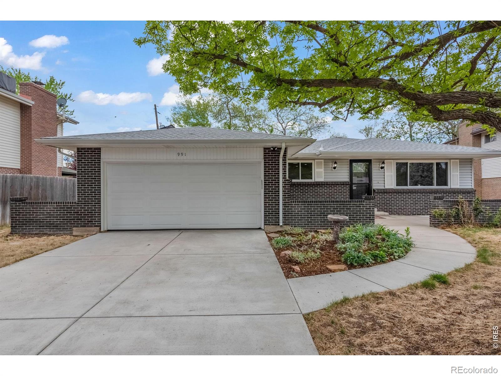 991 S Holland Court Lakewood CO 80226