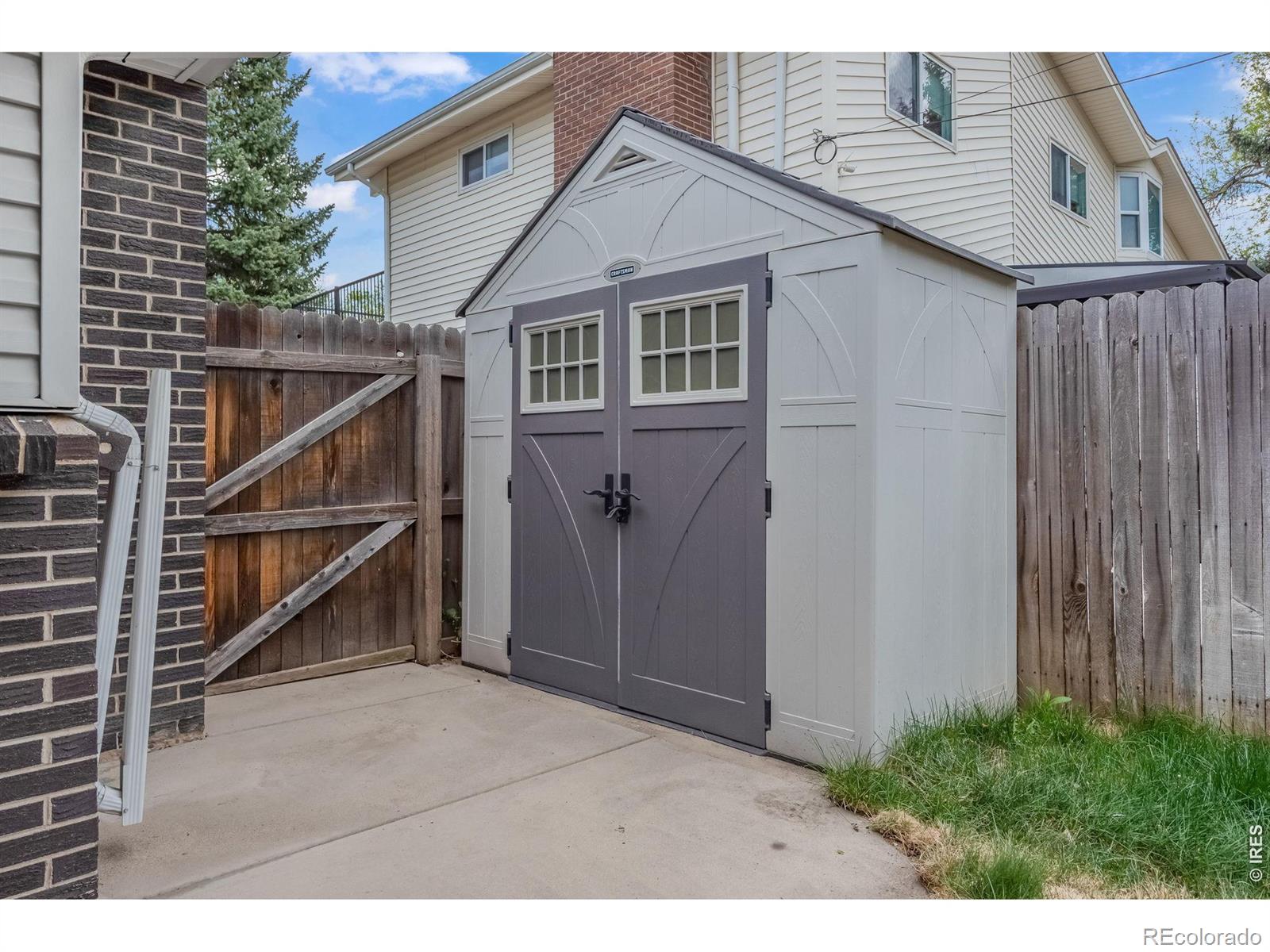 991 S Holland Court Lakewood CO 80226