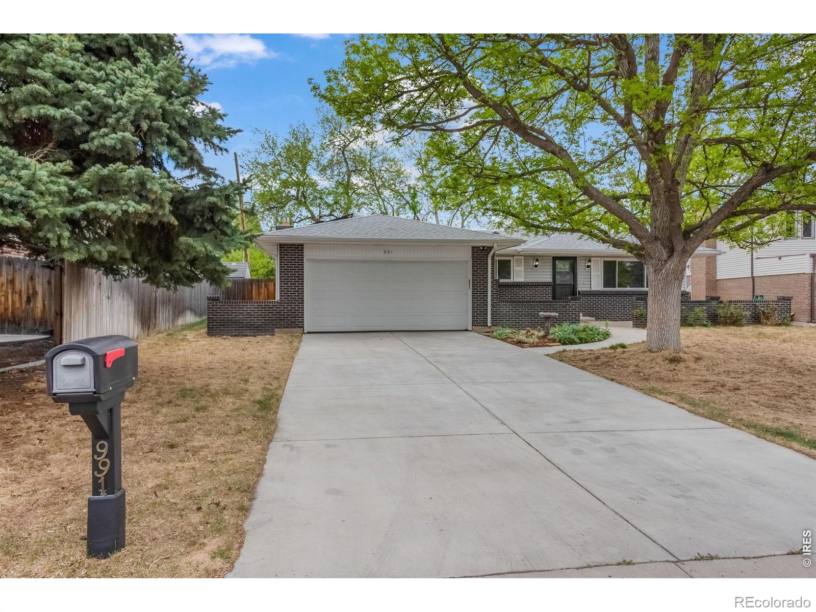 991 S Holland Court Lakewood CO 80226