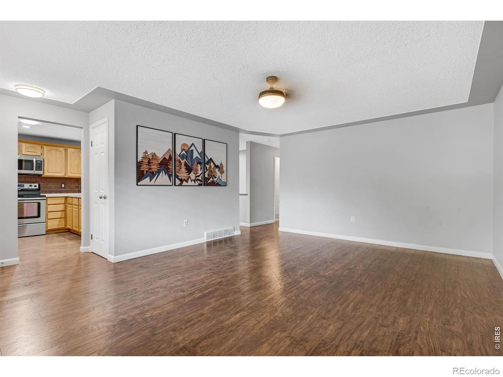 991 S Holland Court Lakewood CO 80226