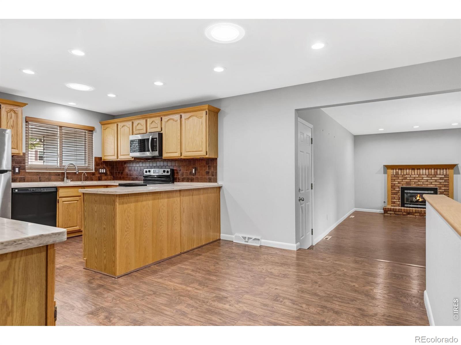 991 S Holland Court Lakewood CO 80226