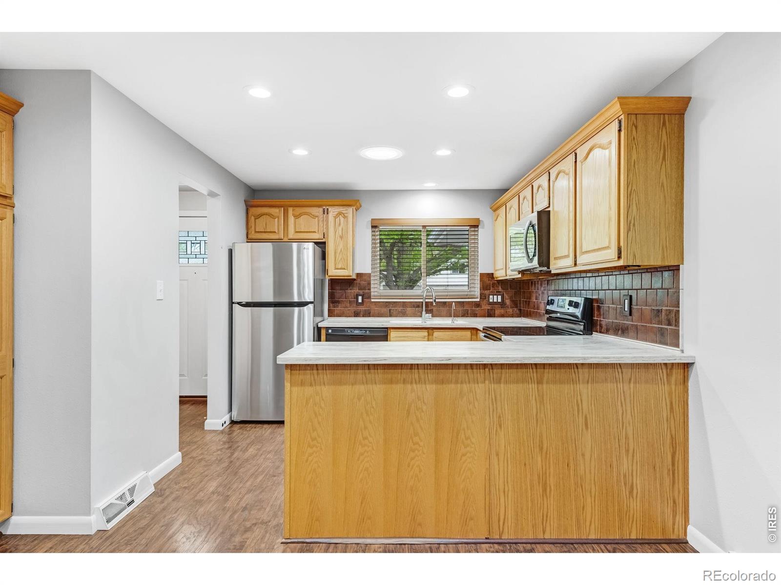 991 S Holland Court Lakewood CO 80226