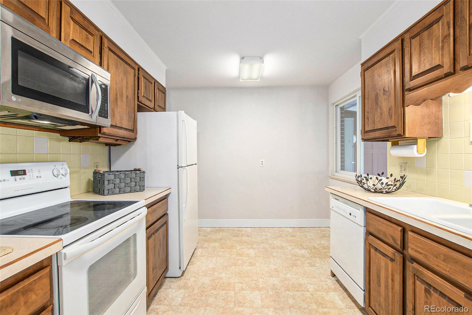 5936 Urban Street Arvada CO 80004