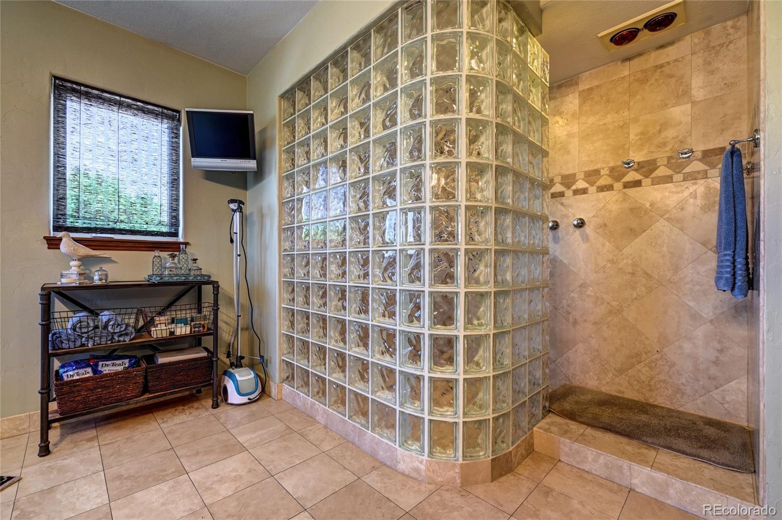 2471 W Peakview Court Littleton CO 80120