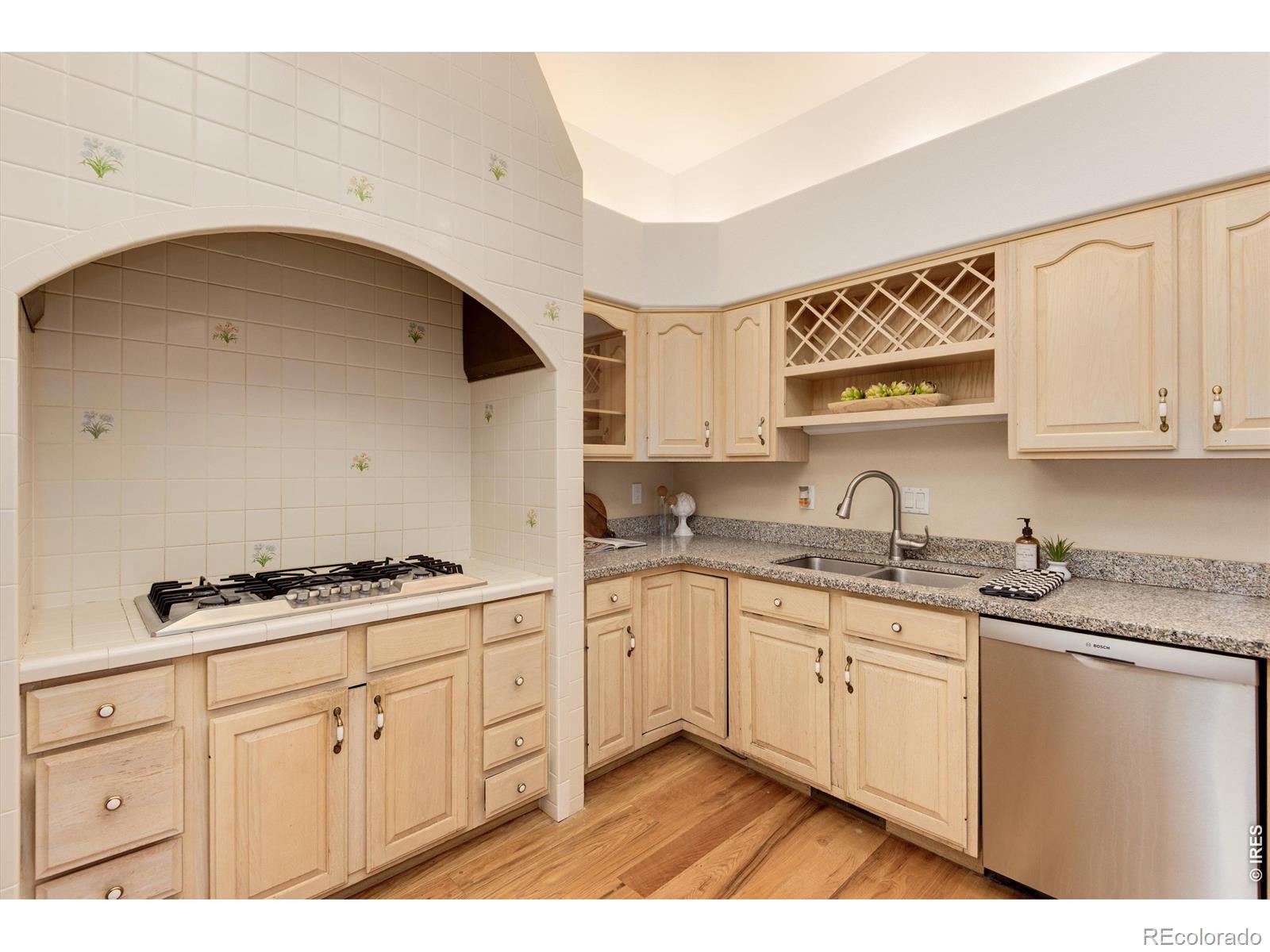 142 Meadowlook Way Boulder CO 80304