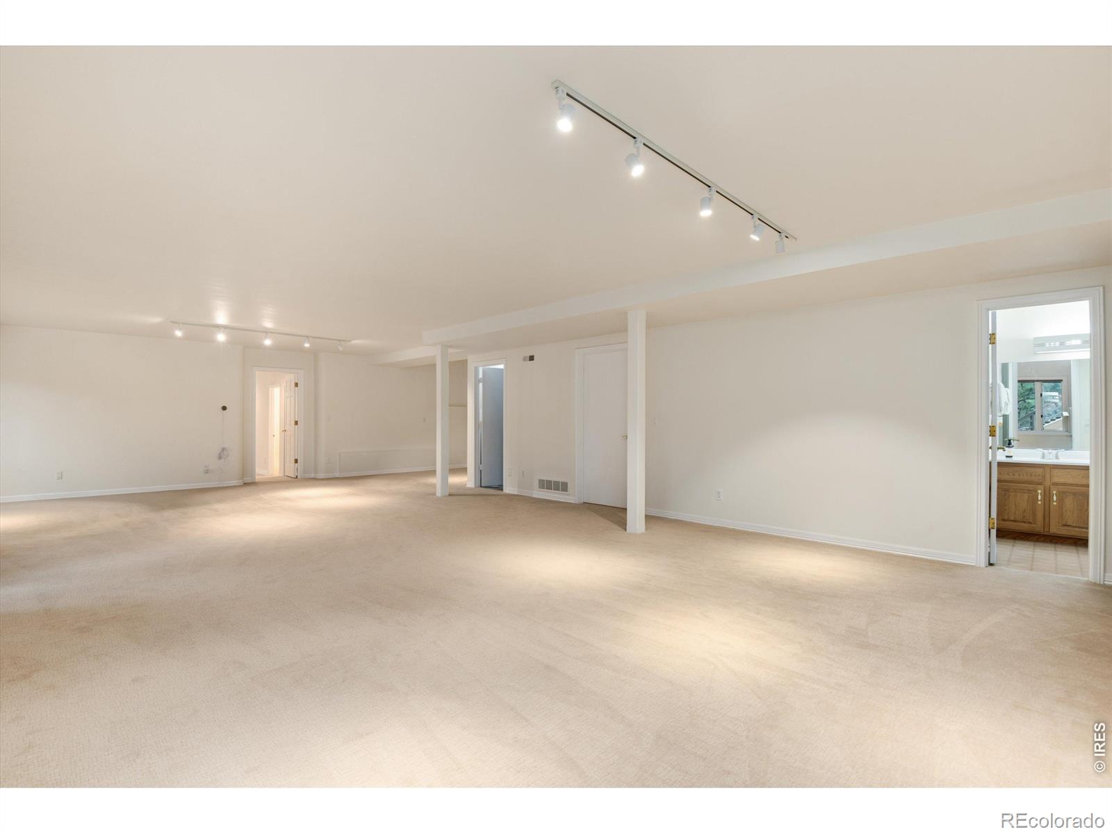 142 Meadowlook Way Boulder CO 80304