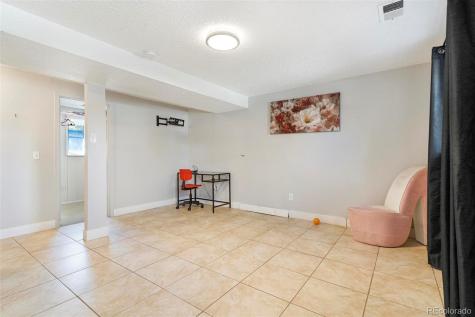 1444 S Helena Circle Aurora CO 80017