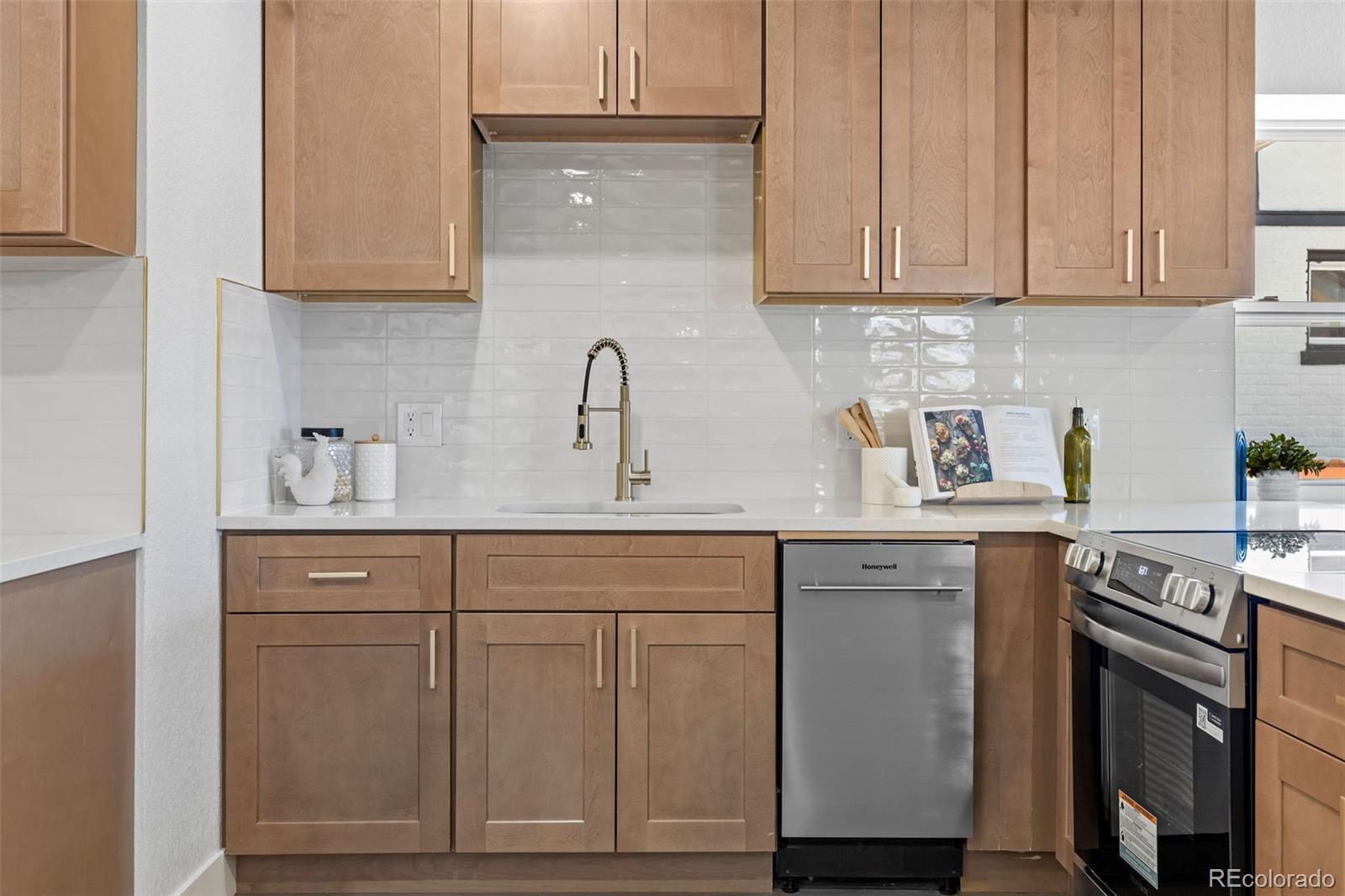 2810 N Fillmore Street Denver CO 80205