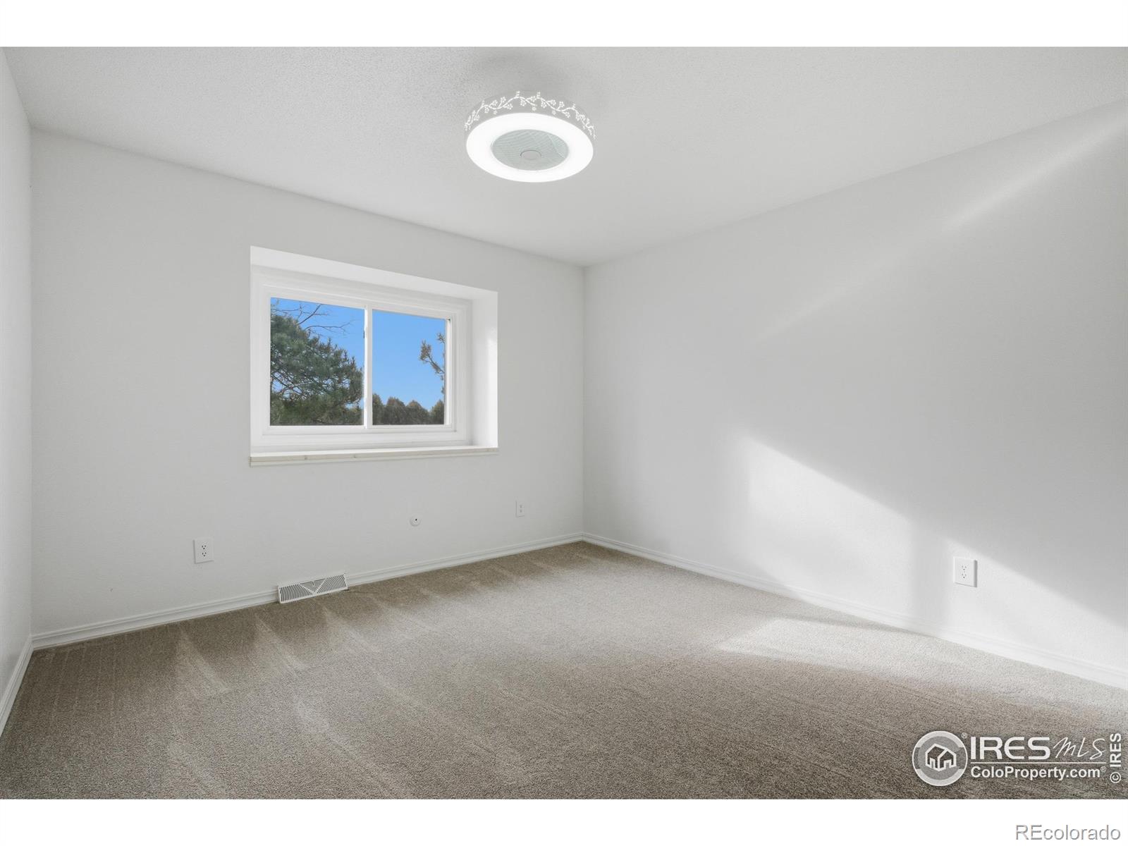 27381 Hopi Trail Loveland CO 80534