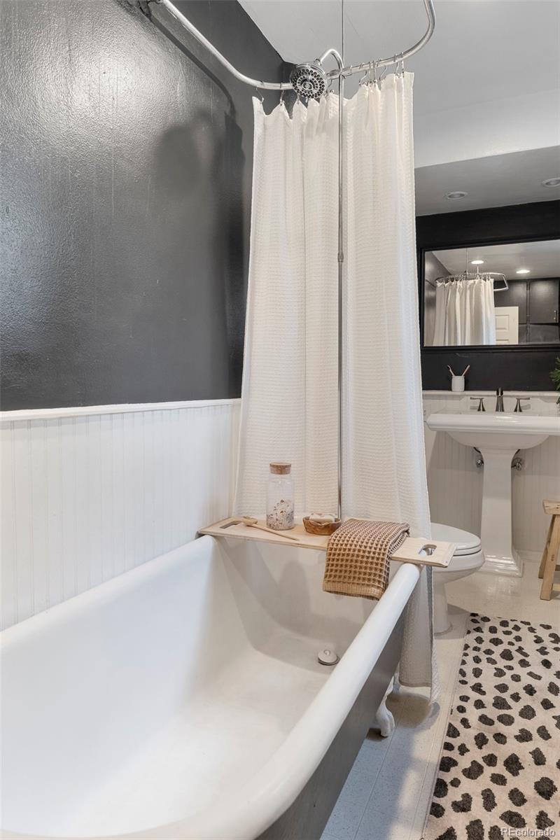 1729 S Logan Street Denver CO 80210