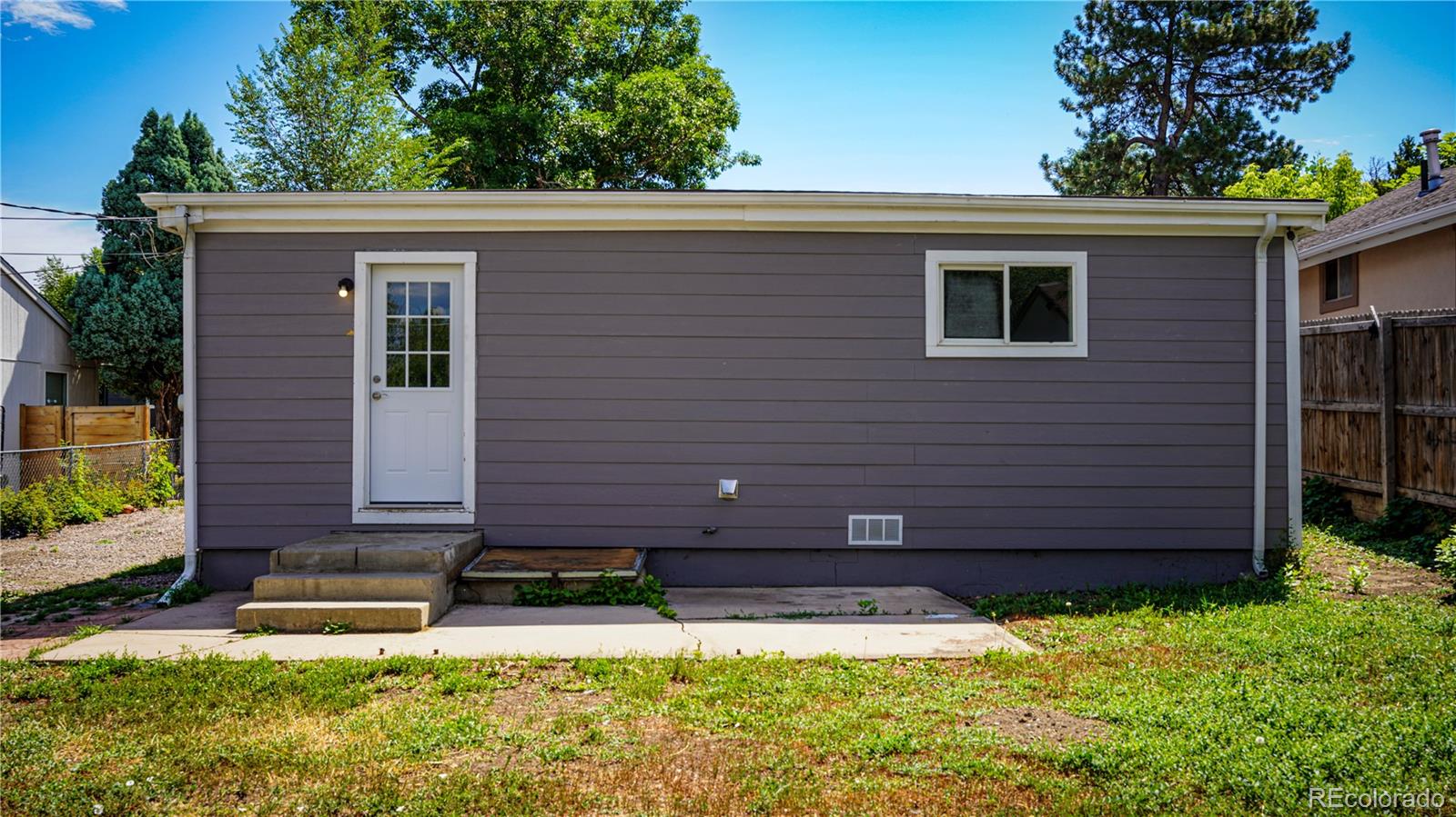 909 Meade Street Denver CO 80204