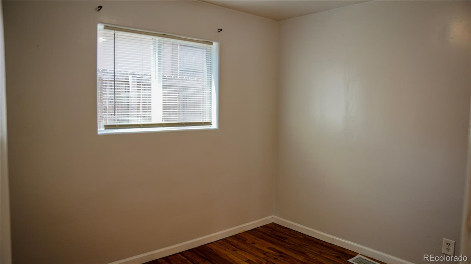 909 Meade Street Denver CO 80204