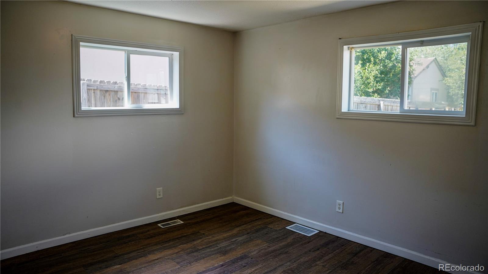 909 Meade Street Denver CO 80204