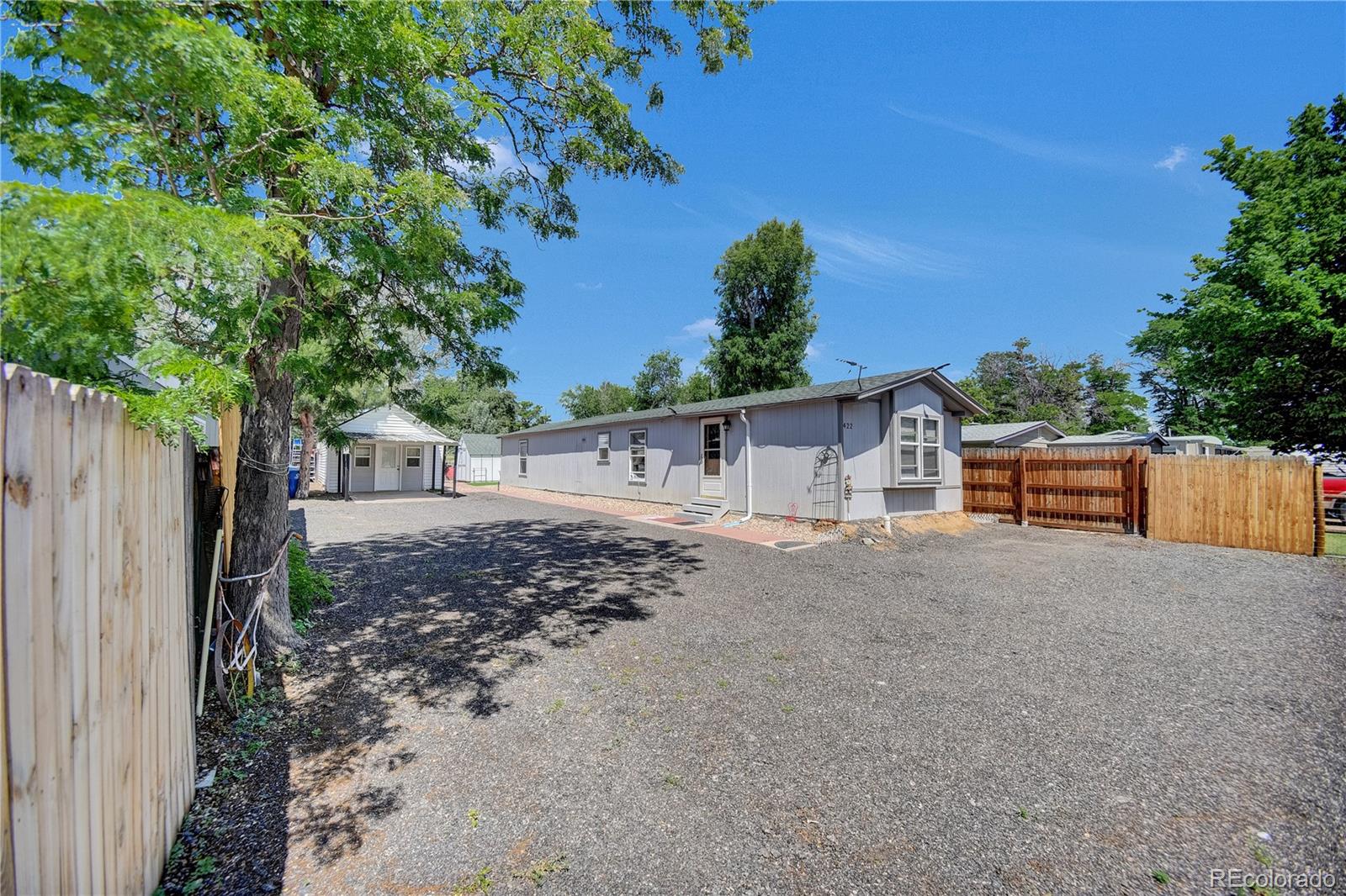 422 Willow Drive Lochbuie CO 80603
