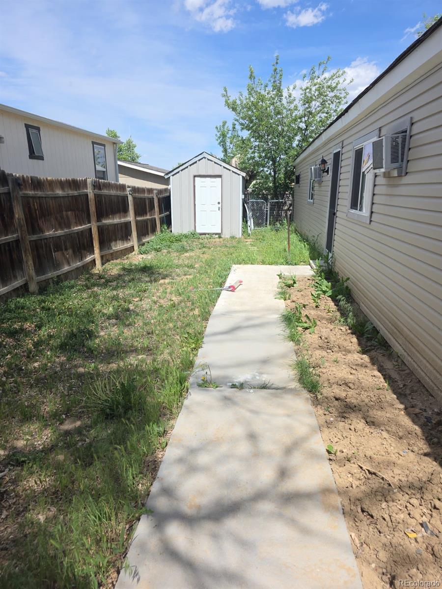9024 Orleans Street Denver CO 80260