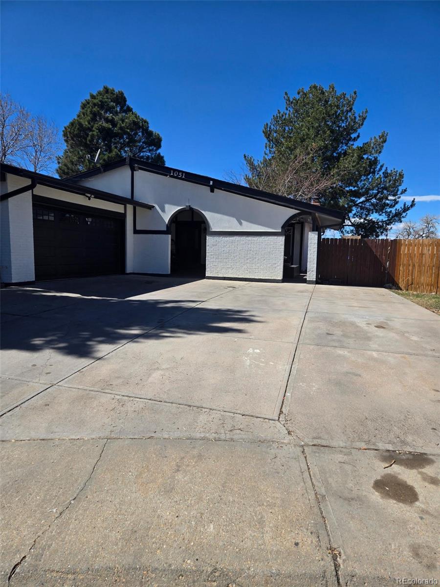 1051 Jasper Street Aurora CO 80011
