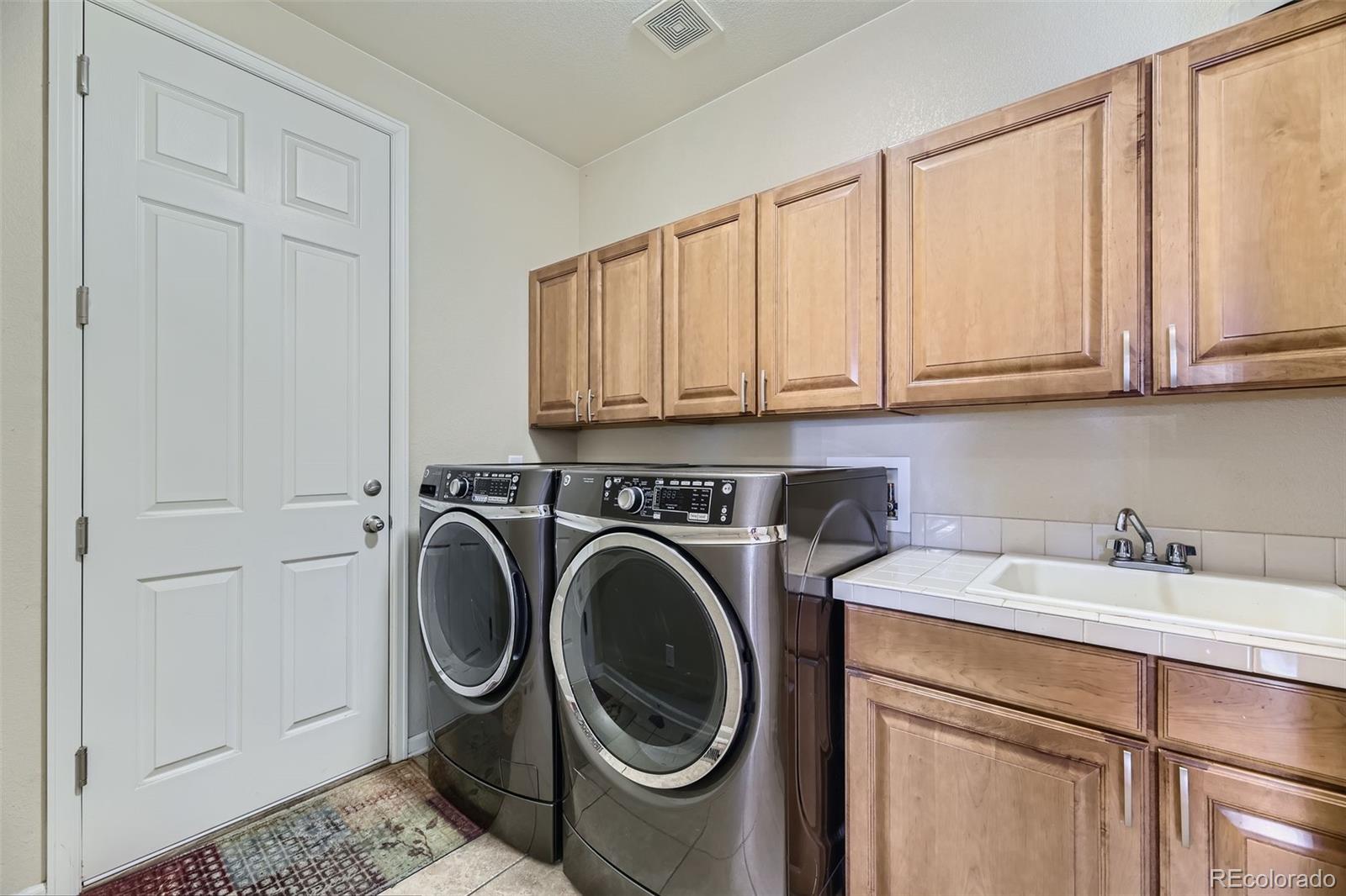 10337 Bristleridge Court Parker CO 80134