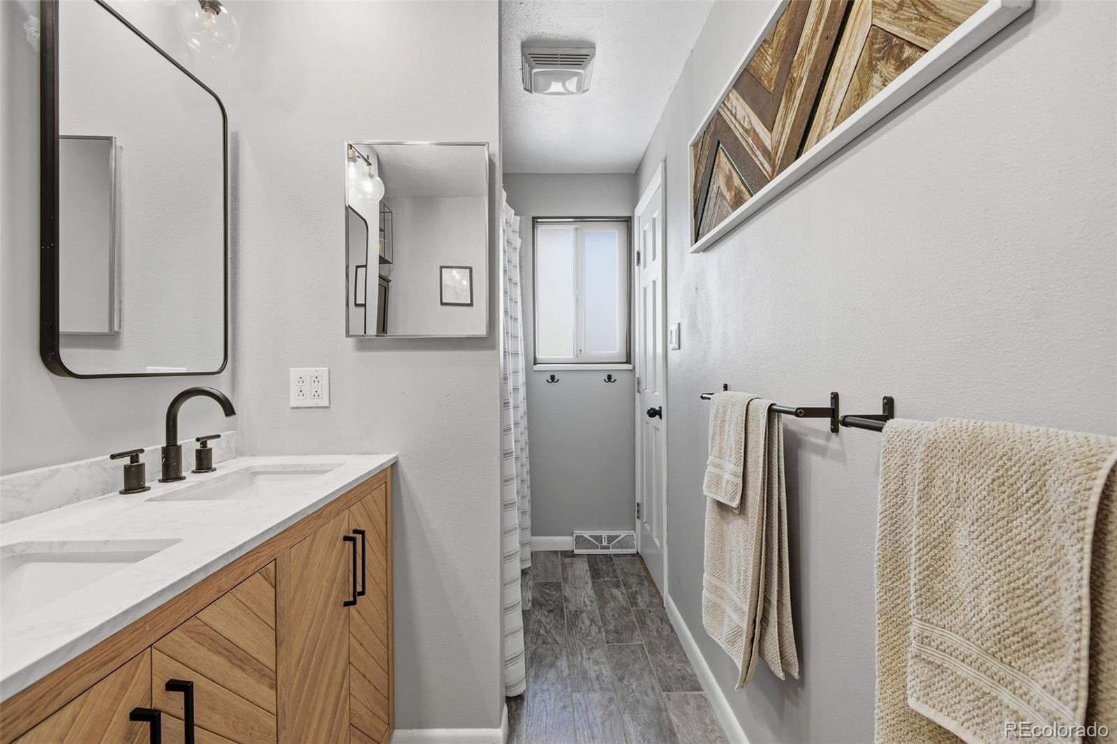 424 S Uvalda Circle Aurora CO 80012