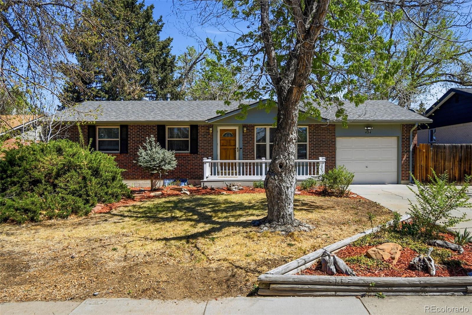 424 S Uvalda Circle Aurora CO 80012