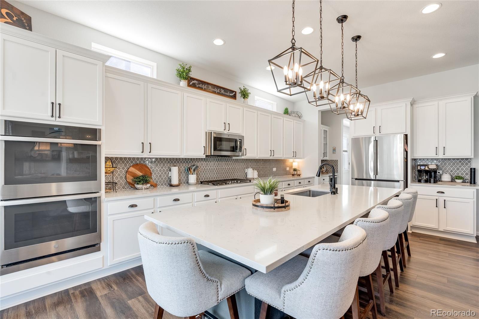 8477 Arapahoe Peak Street Littleton CO 80125