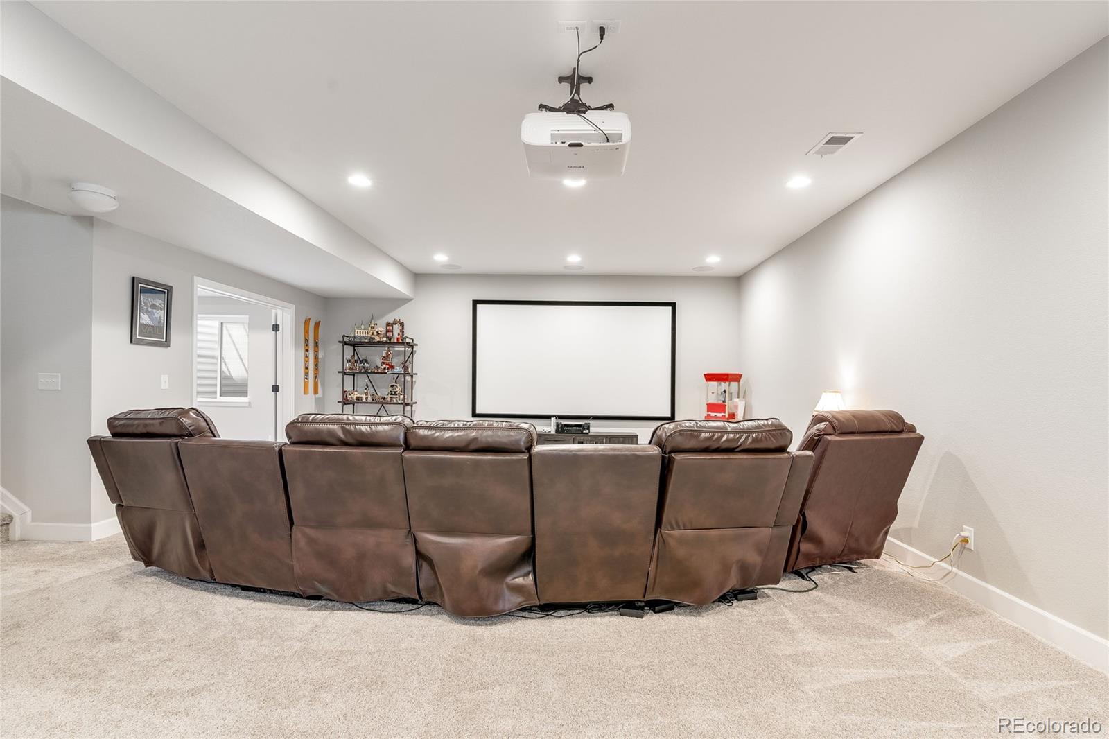 8477 Arapahoe Peak Street Littleton CO 80125