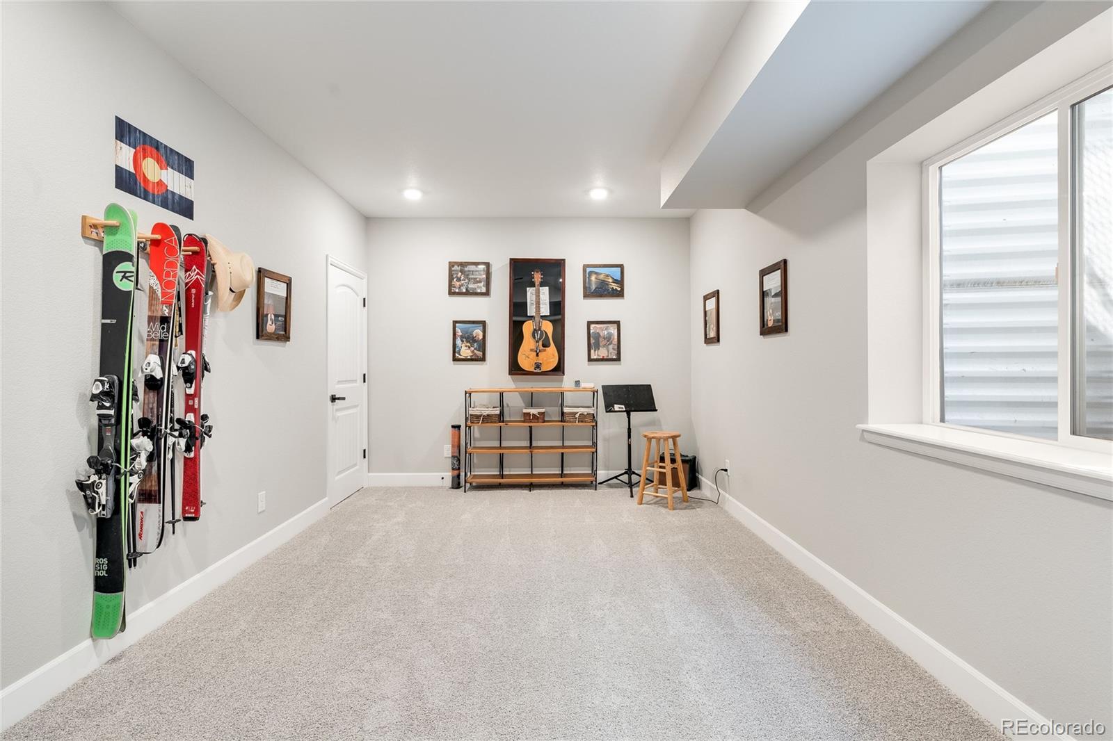 8477 Arapahoe Peak Street Littleton CO 80125