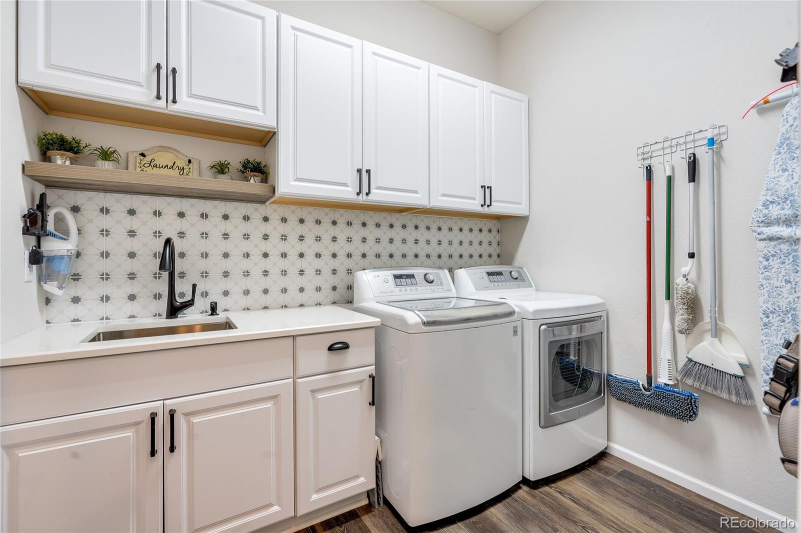 8477 Arapahoe Peak Street Littleton CO 80125