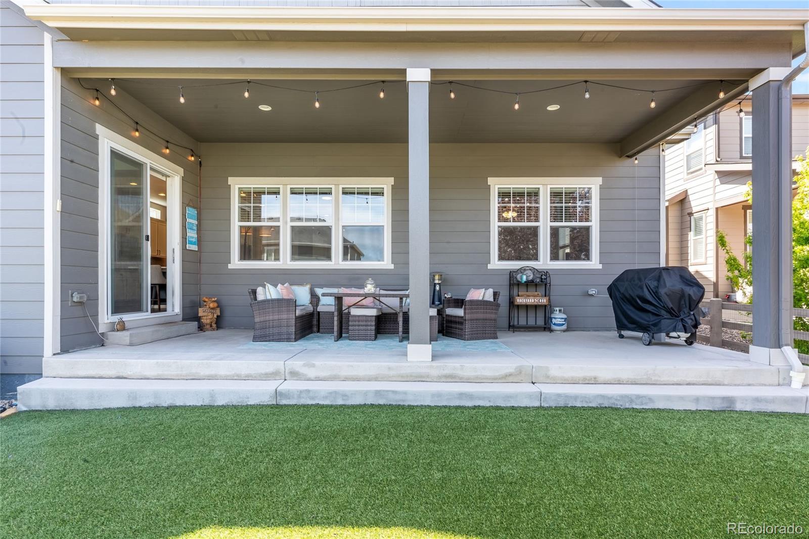 8477 Arapahoe Peak Street Littleton CO 80125