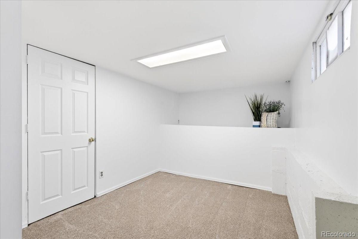 4829 Alcott Street Denver CO 80221