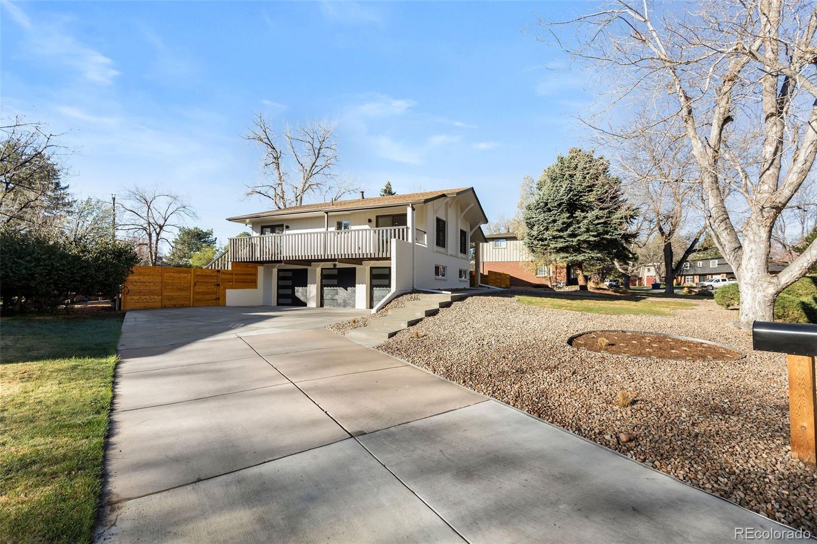 5366 W Portland Drive Littleton CO 80128