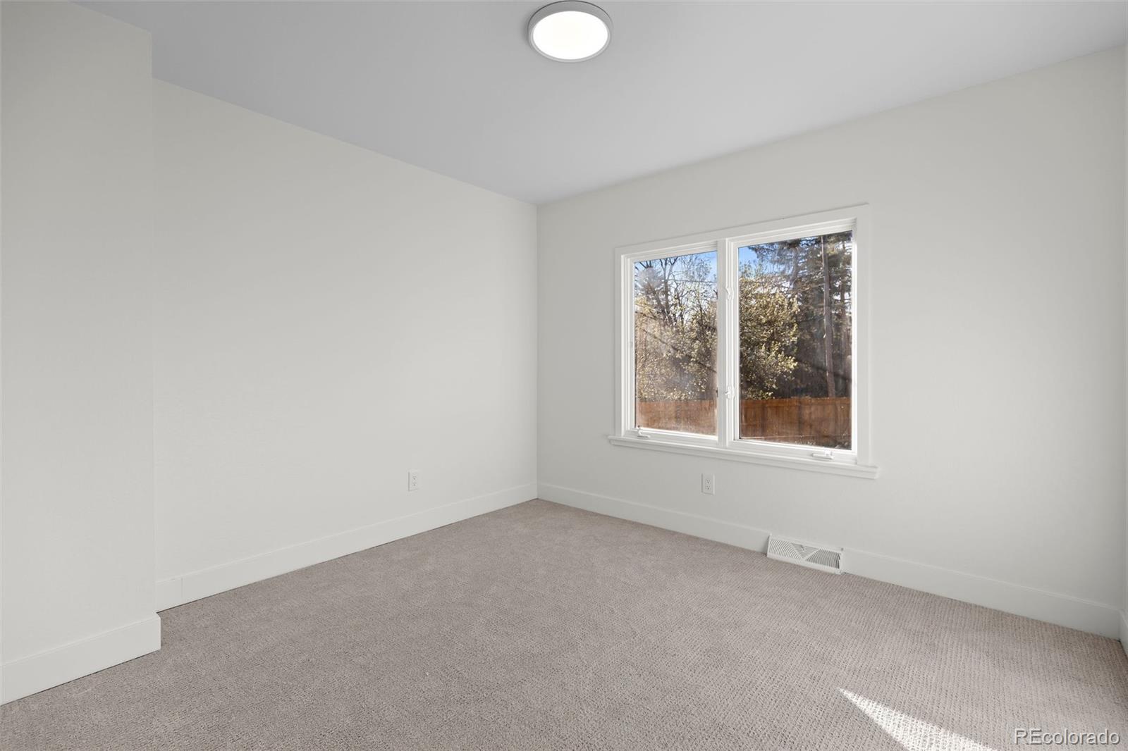 5366 W Portland Drive Littleton CO 80128