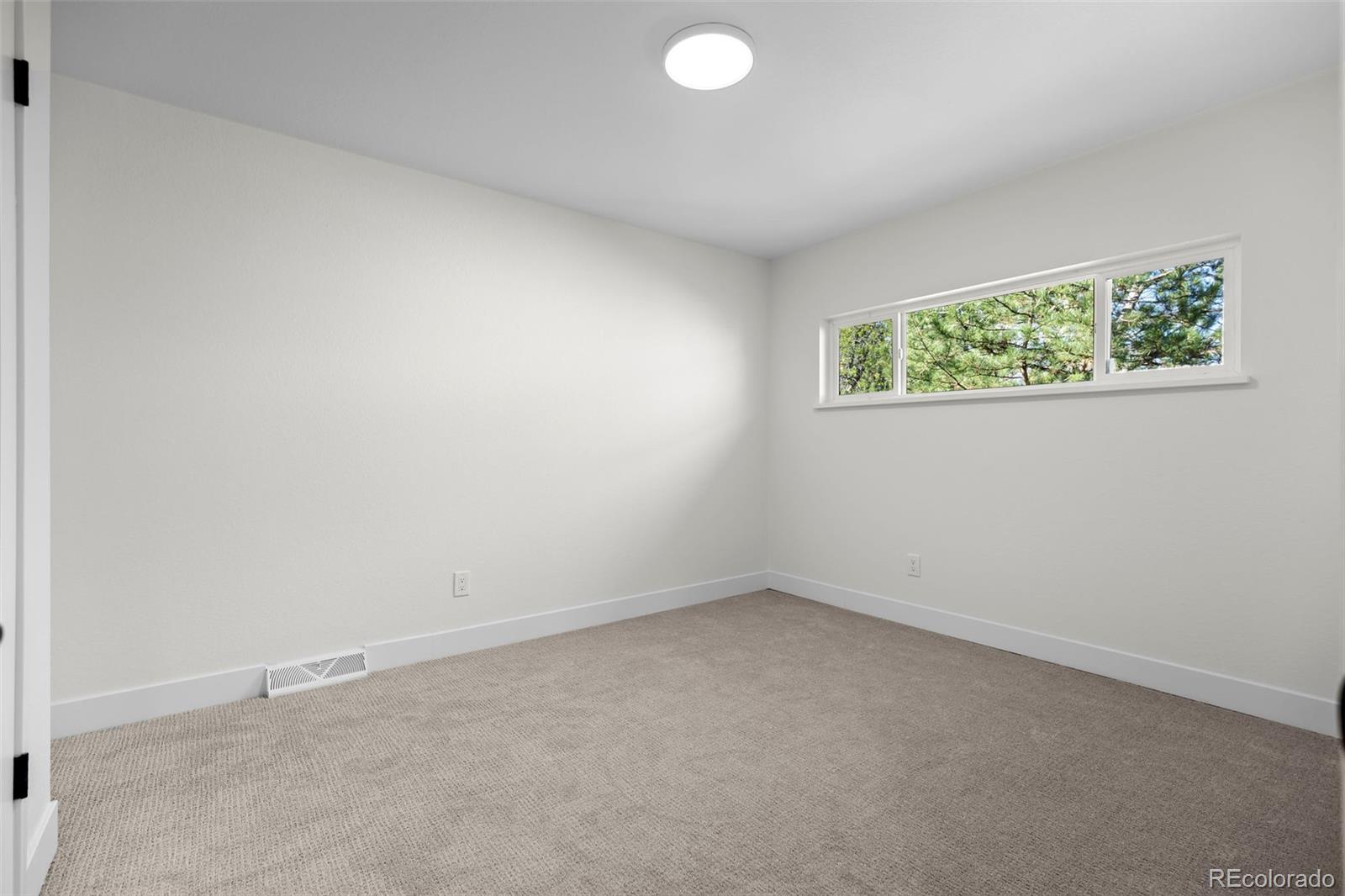 5366 W Portland Drive Littleton CO 80128
