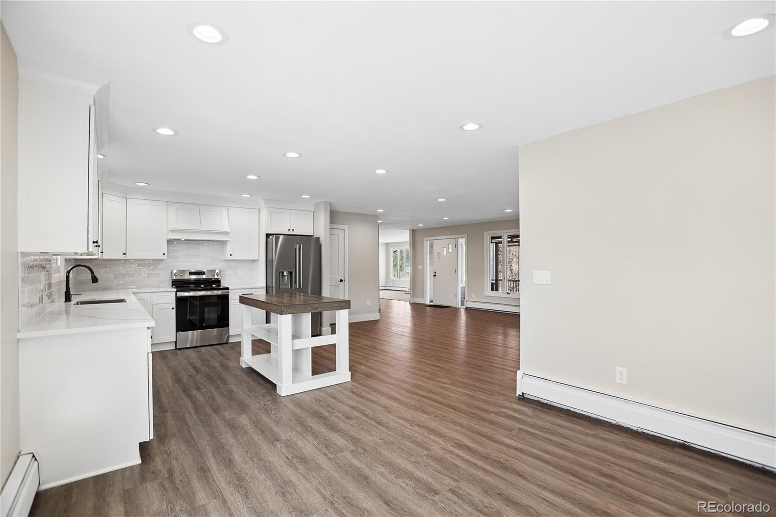327 S Pine Street Elizabeth CO 80107