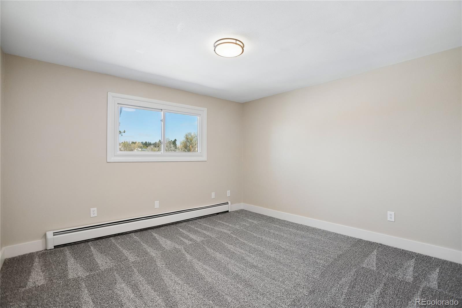 327 S Pine Street Elizabeth CO 80107