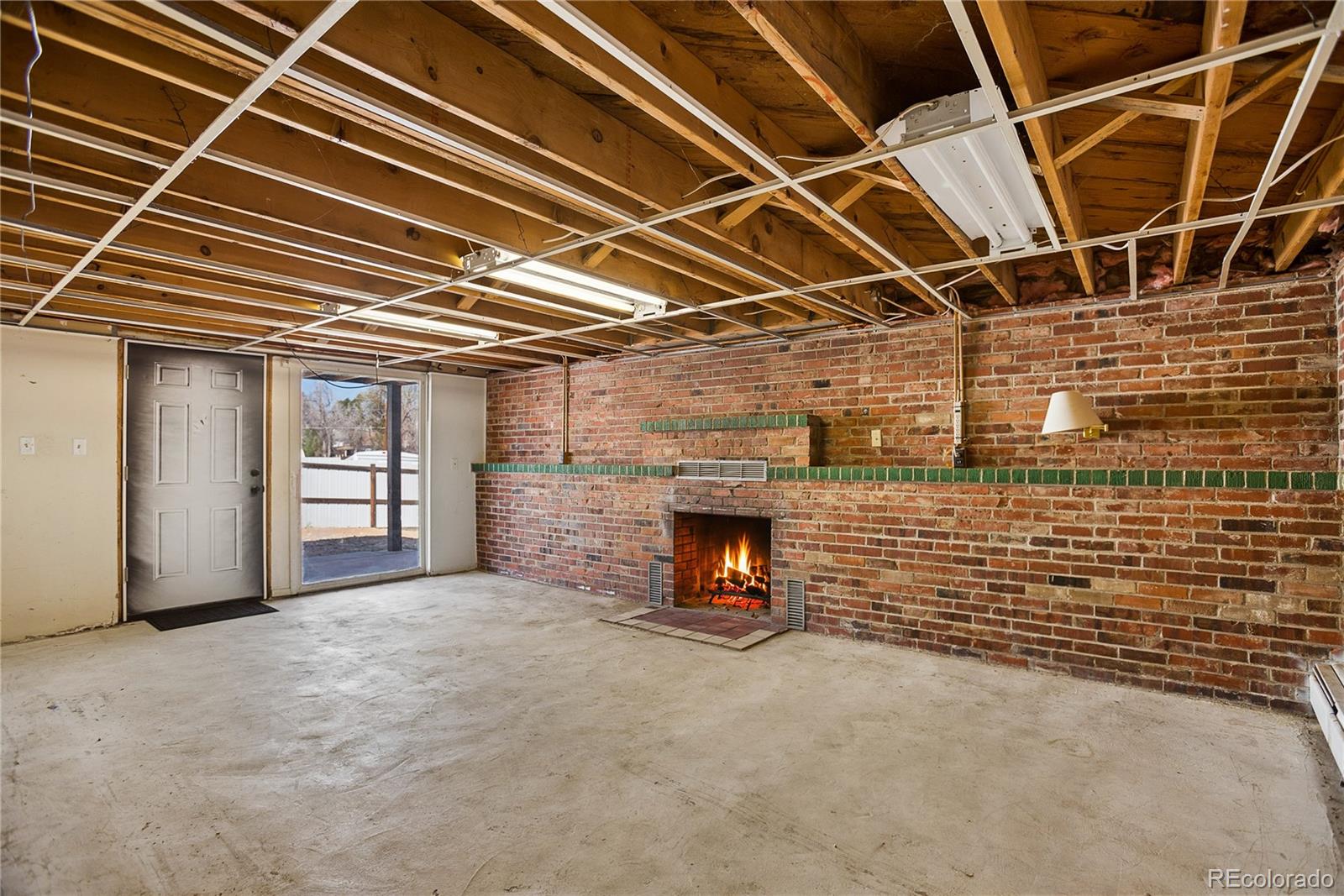 327 S Pine Street Elizabeth CO 80107