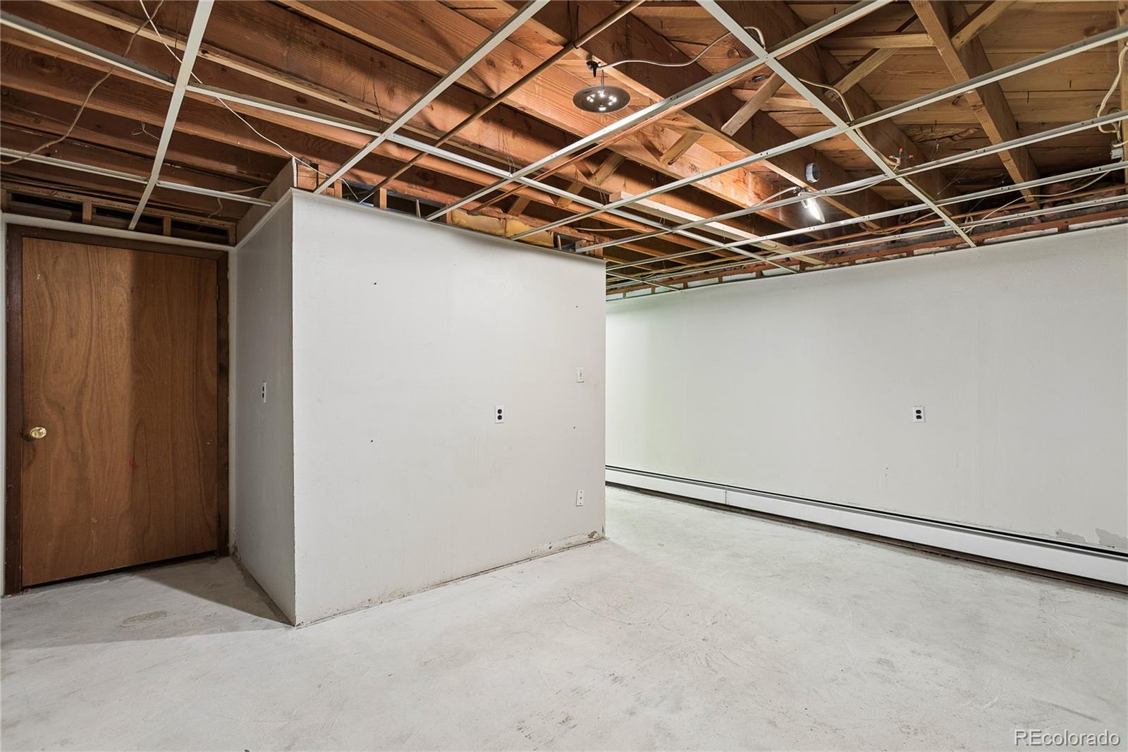 327 S Pine Street Elizabeth CO 80107