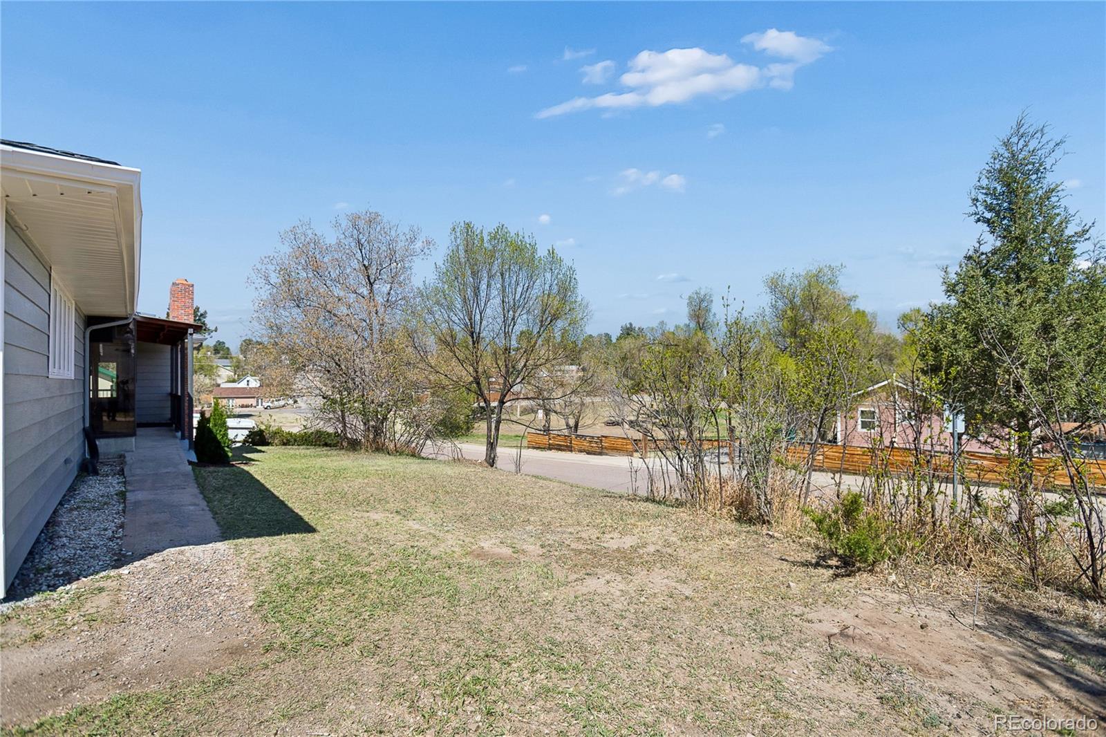 327 S Pine Street Elizabeth CO 80107