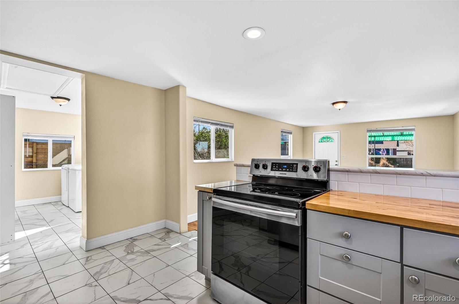 3262 S Logan Street Englewood CO 80113