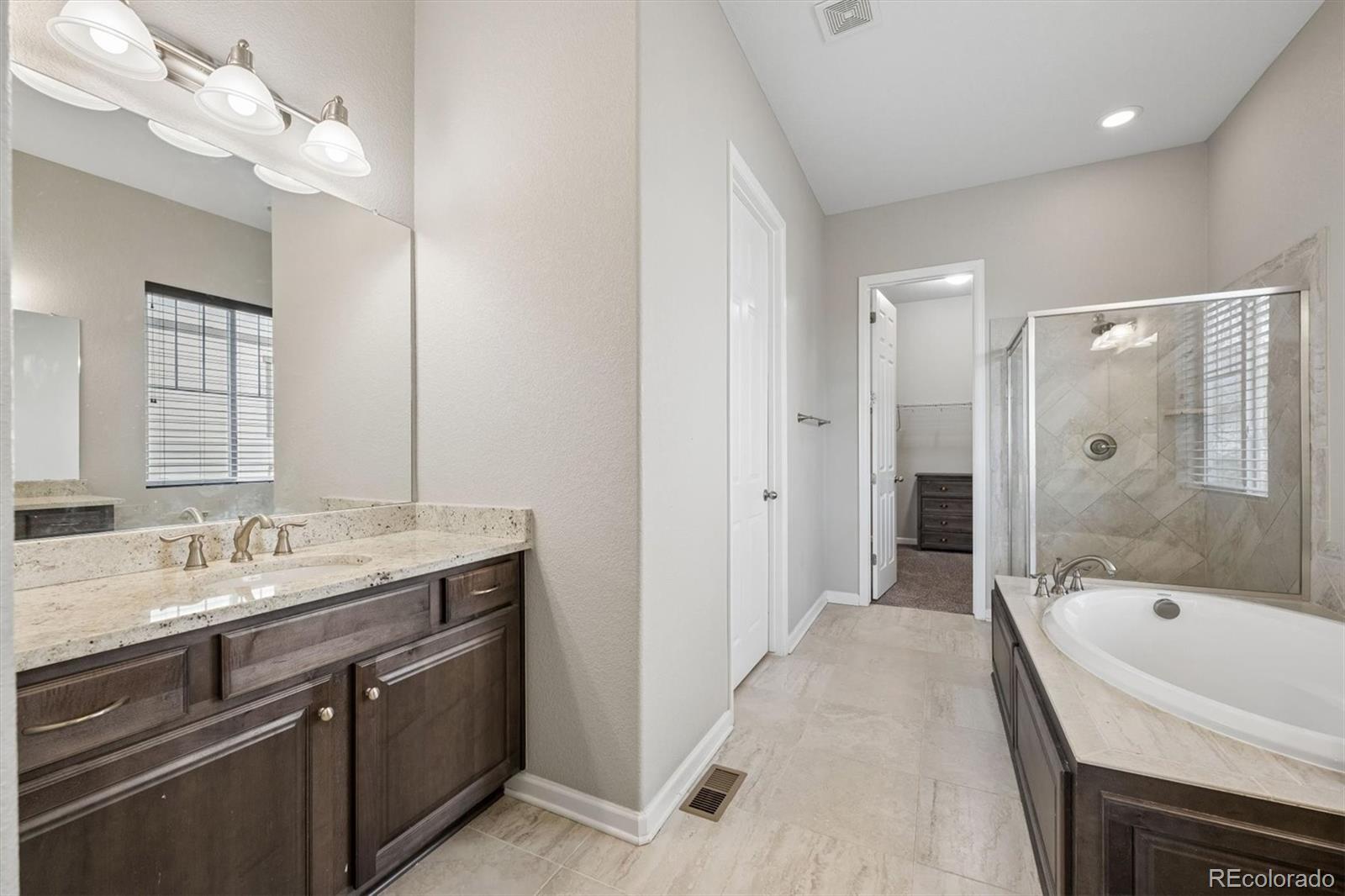 21157 E Layton Lane Aurora CO 80015